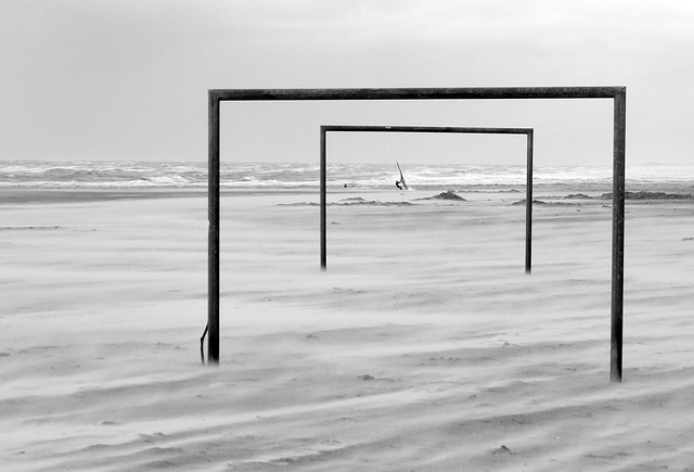 防守上采取 防守上采取